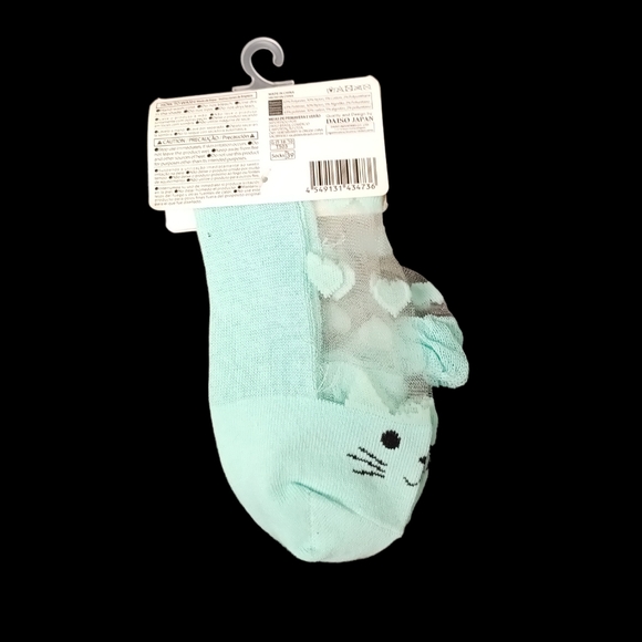 Daiso Girls See-Through Socks Cat - Picture 2 of 4